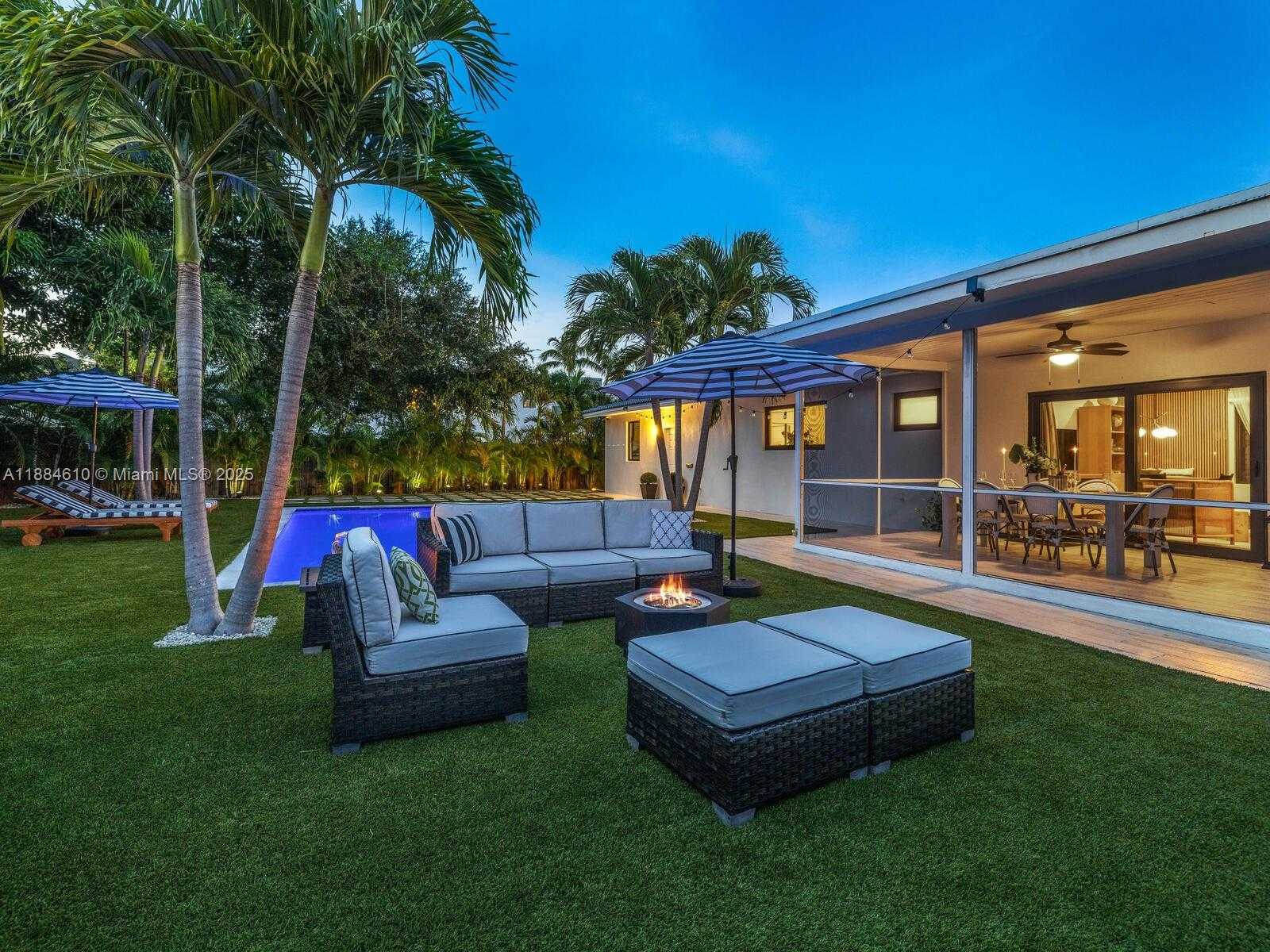 Small Image of 11504 NORTH EAST 6TH AVE, Biscayne Park Number 79