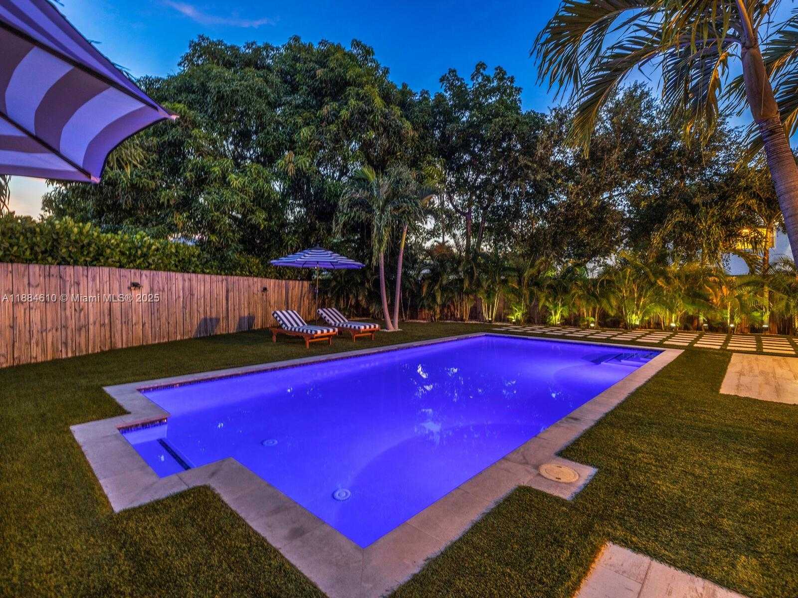 Small Image of 11504 NORTH EAST 6TH AVE, Biscayne Park Number 85