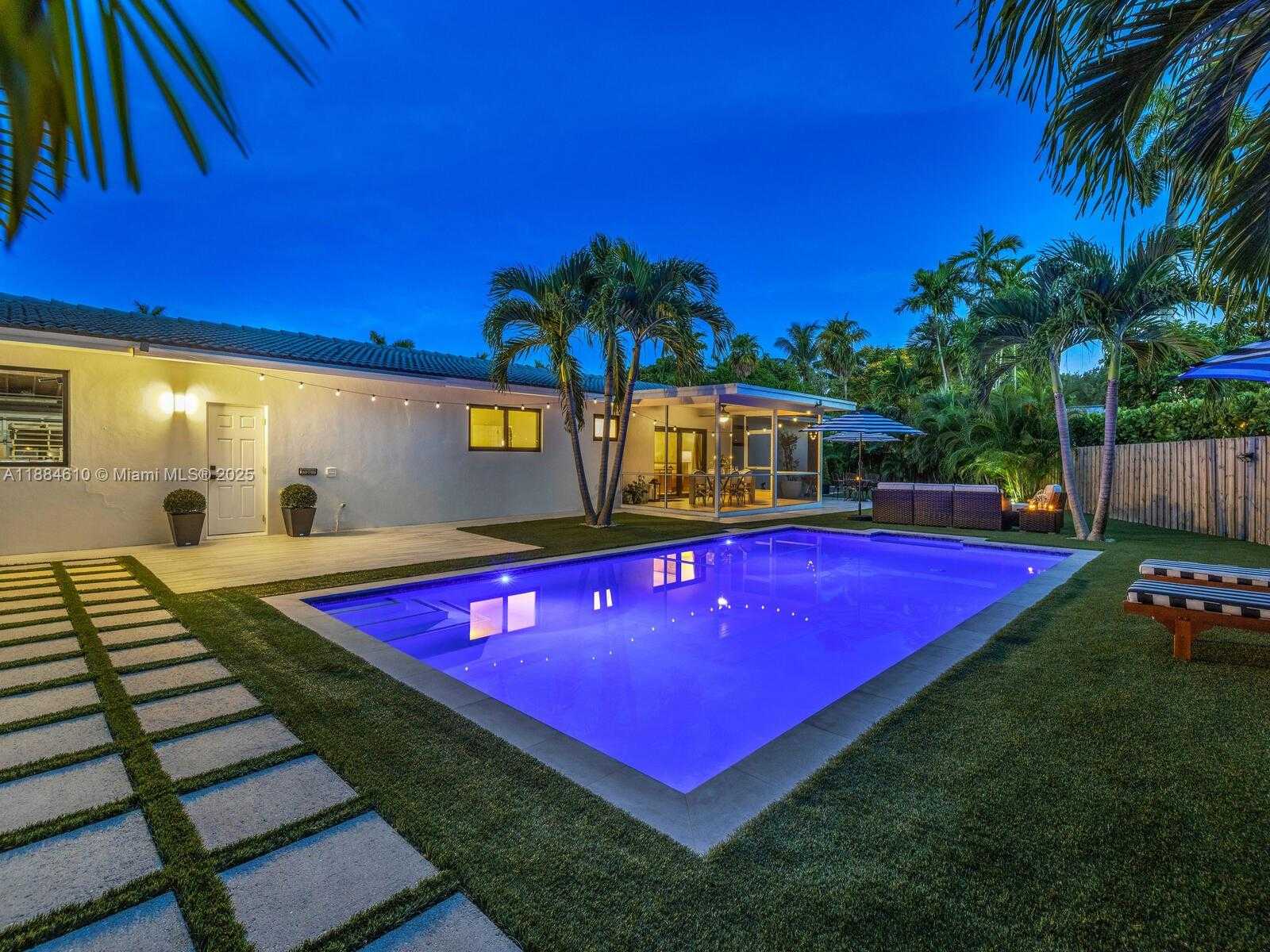 Small Image of 11504 NORTH EAST 6TH AVE, Biscayne Park Number 86