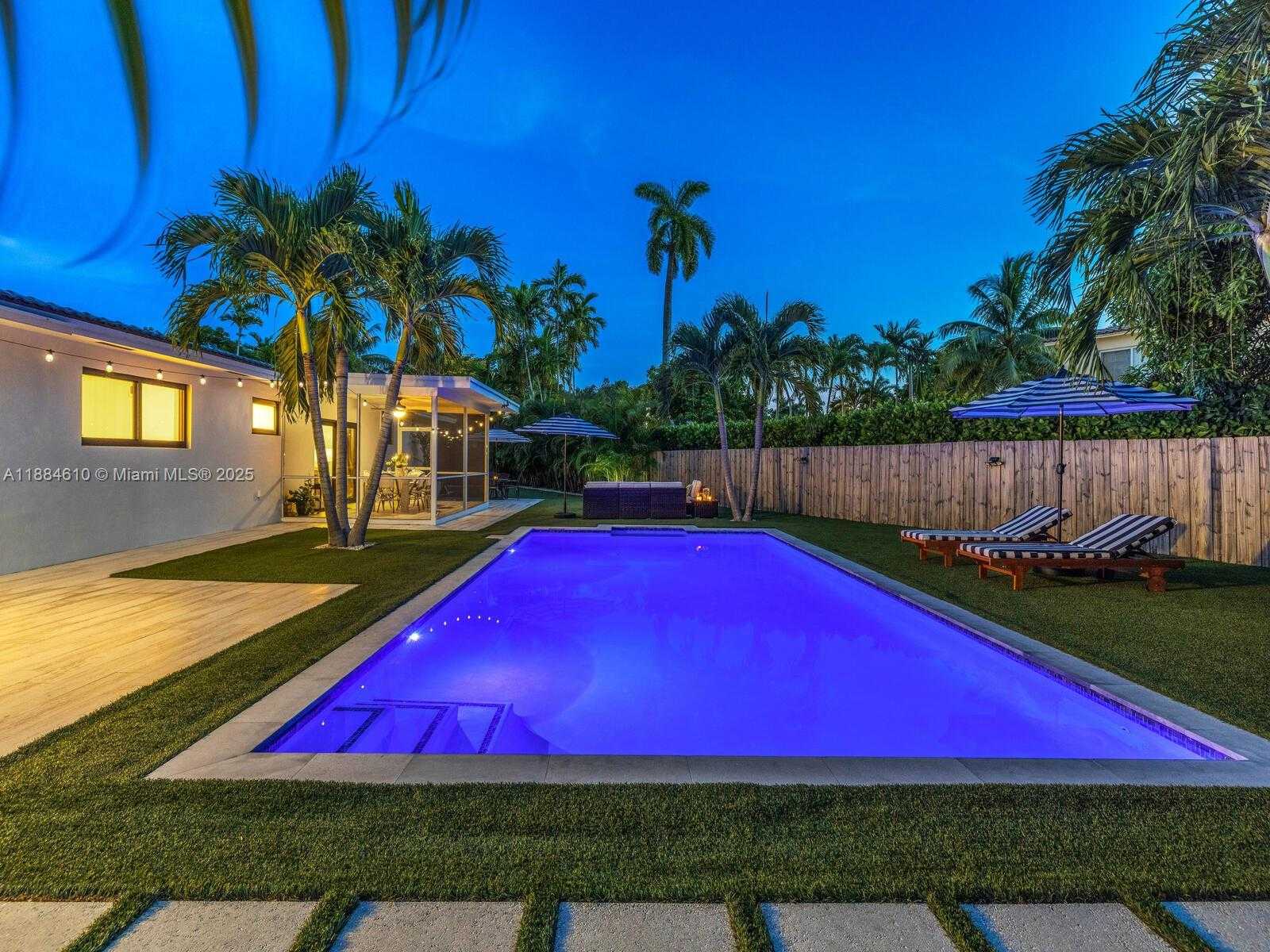 Small Image of 11504 NORTH EAST 6TH AVE, Biscayne Park Number 89