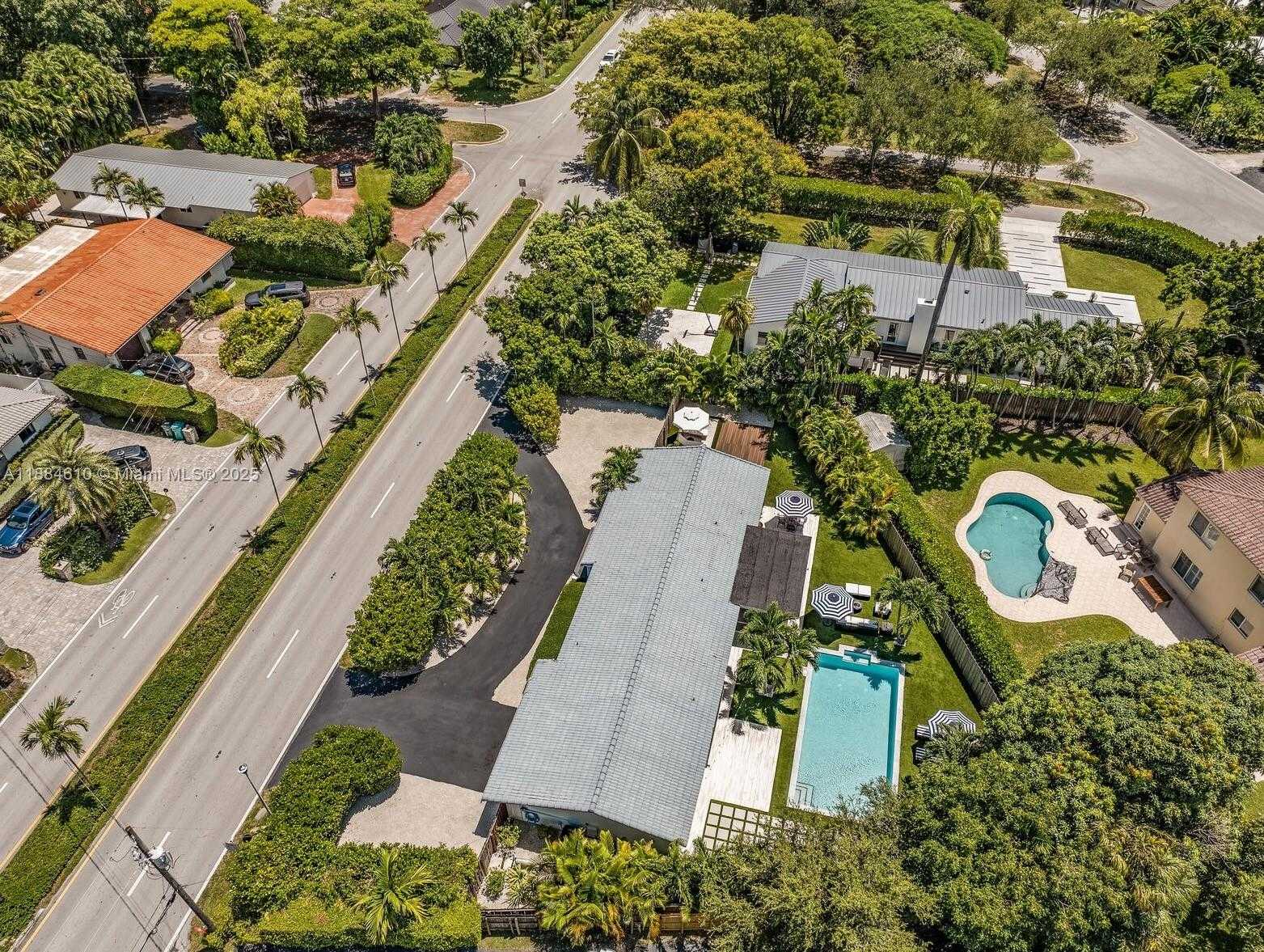Small Image of 11504 NORTH EAST 6TH AVE, Biscayne Park Number 97