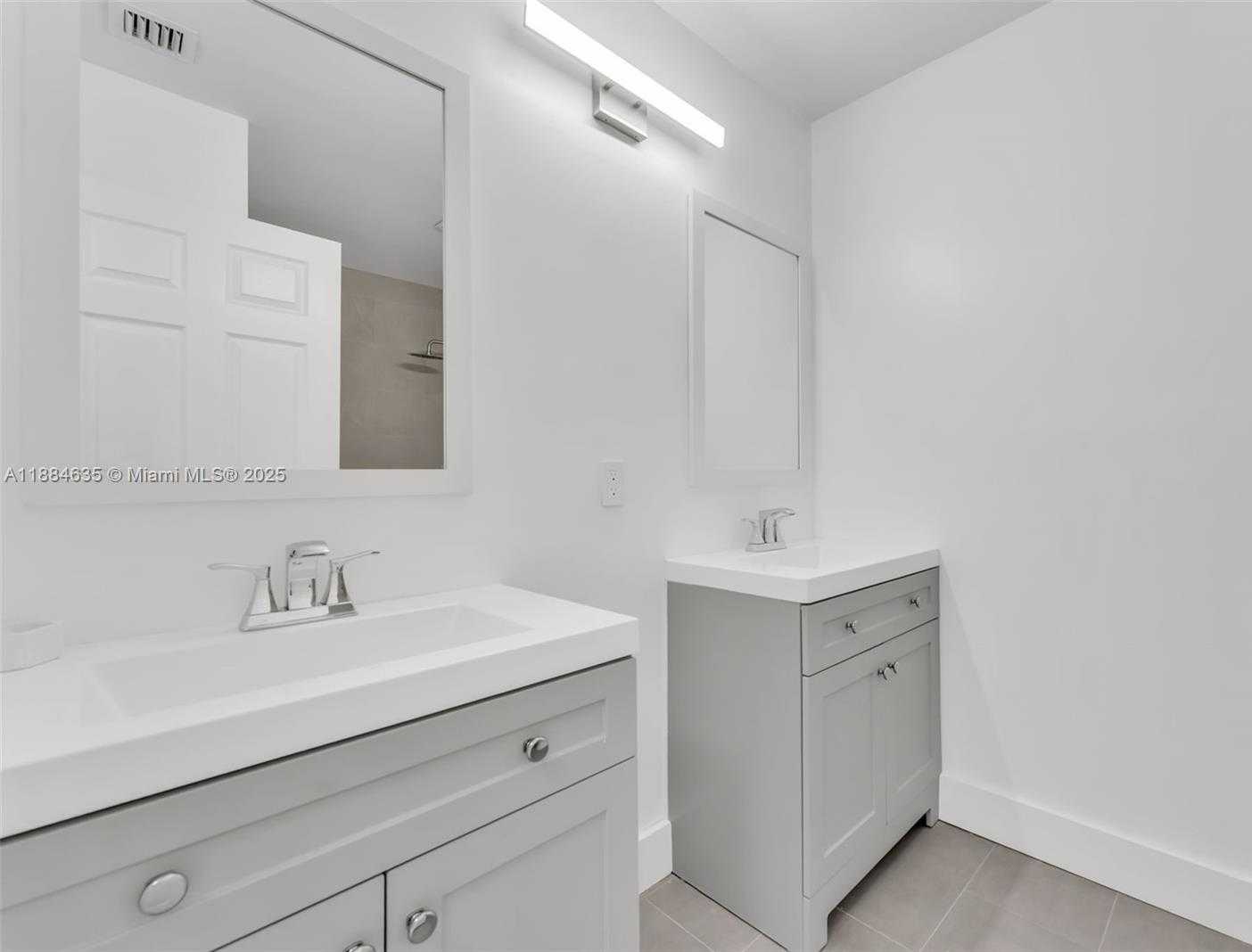 Small Image of 13505 SOUTH WEST 122ND AVE, Miami Number 15