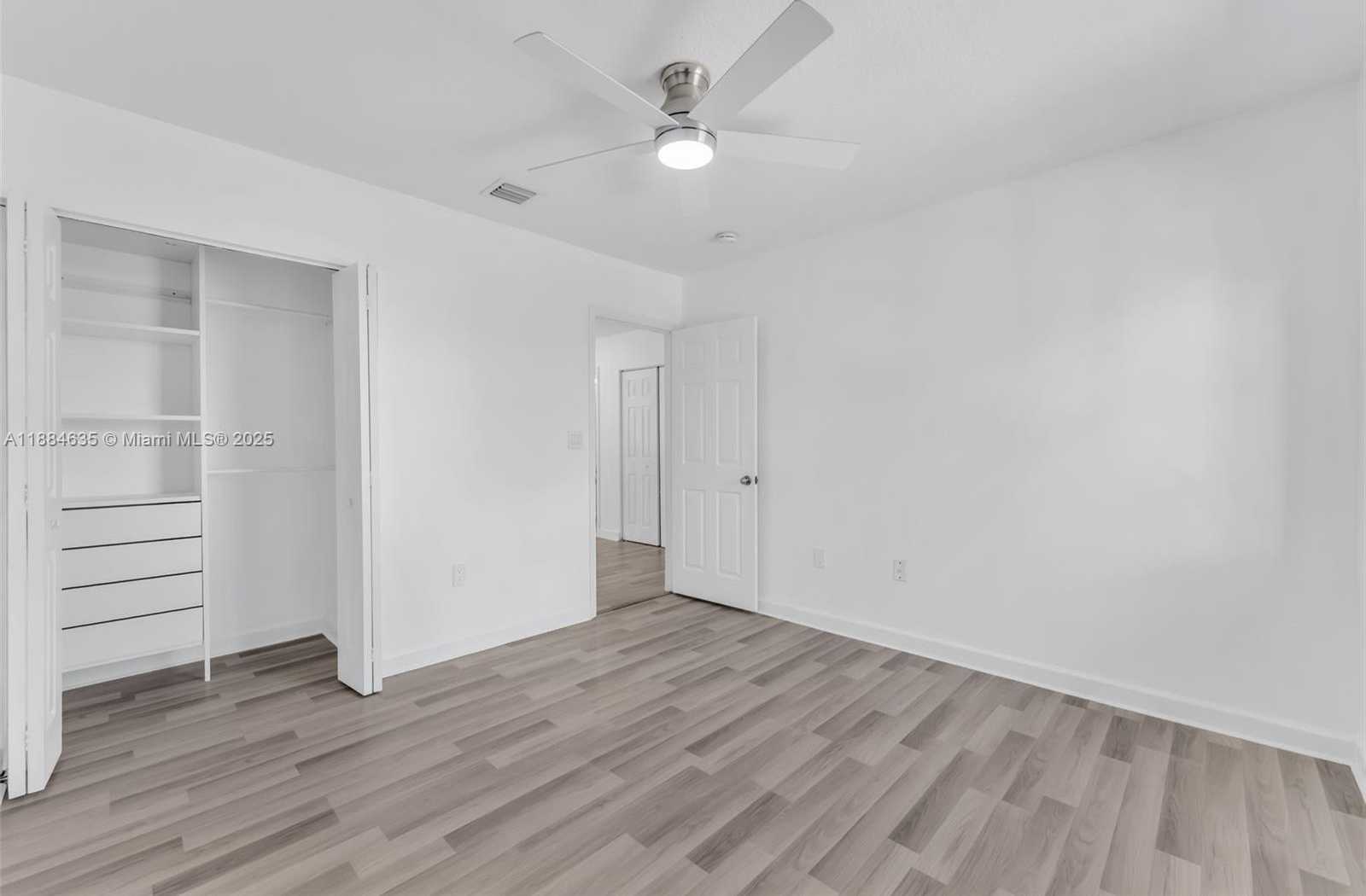 Small Image of 13505 SOUTH WEST 122ND AVE, Miami Number 18