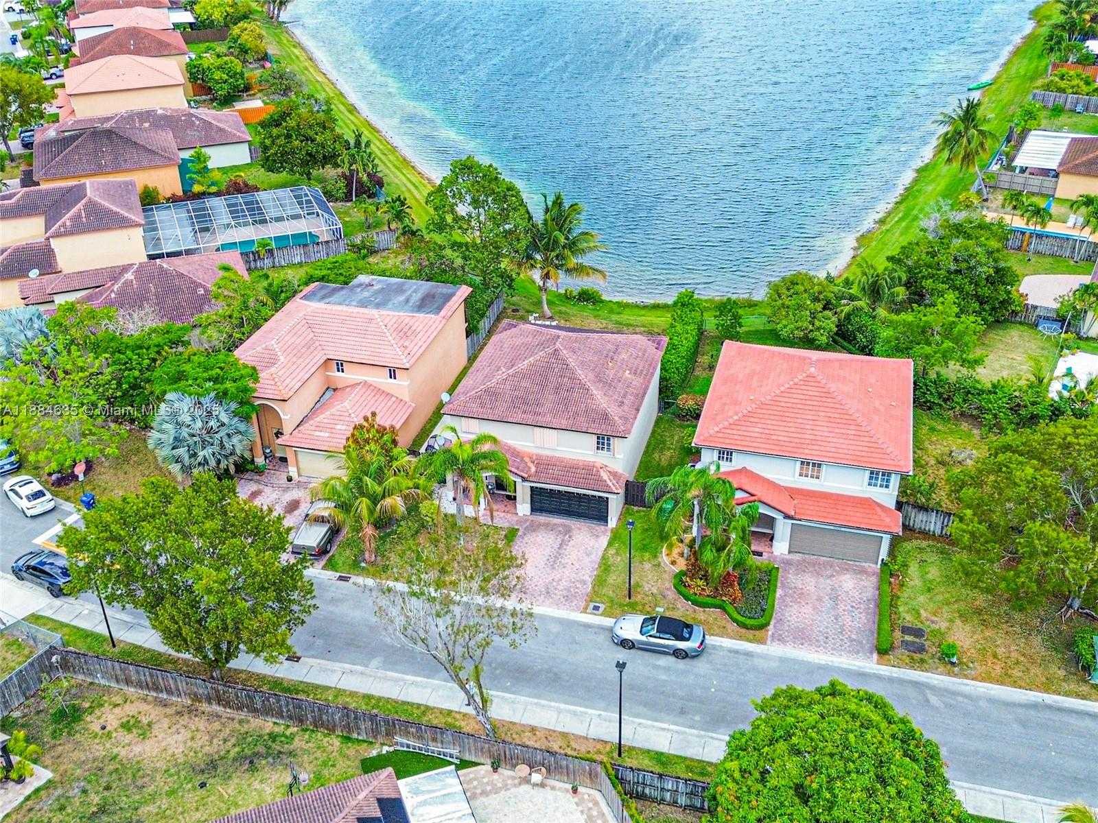 Small Image of 13505 SOUTH WEST 122ND AVE, Miami Number 21