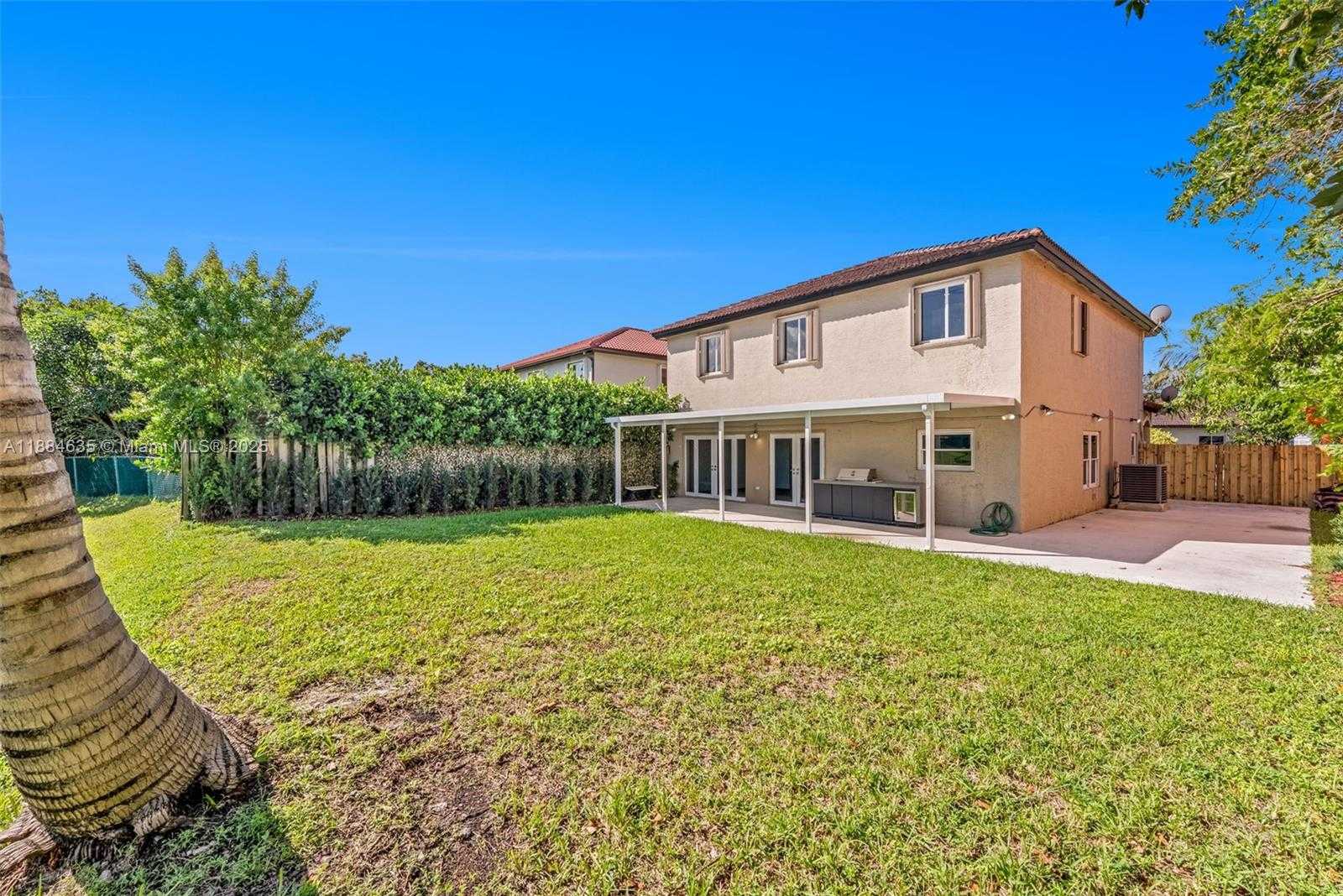 Small Image of 13505 SOUTH WEST 122ND AVE, Miami Number 29