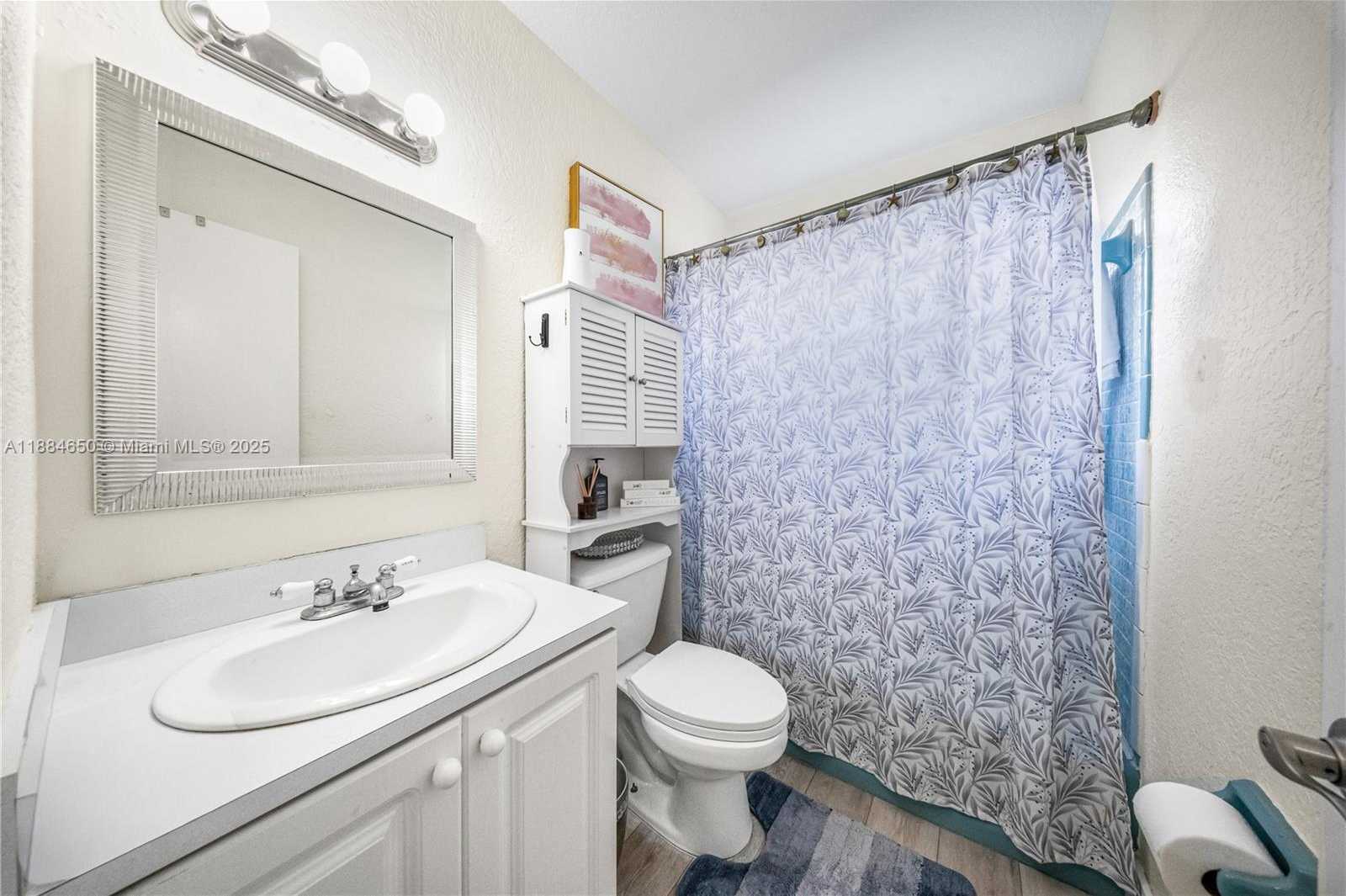 Small Image of 17931 NORTH WEST 85TH AVE, Hialeah Number 31