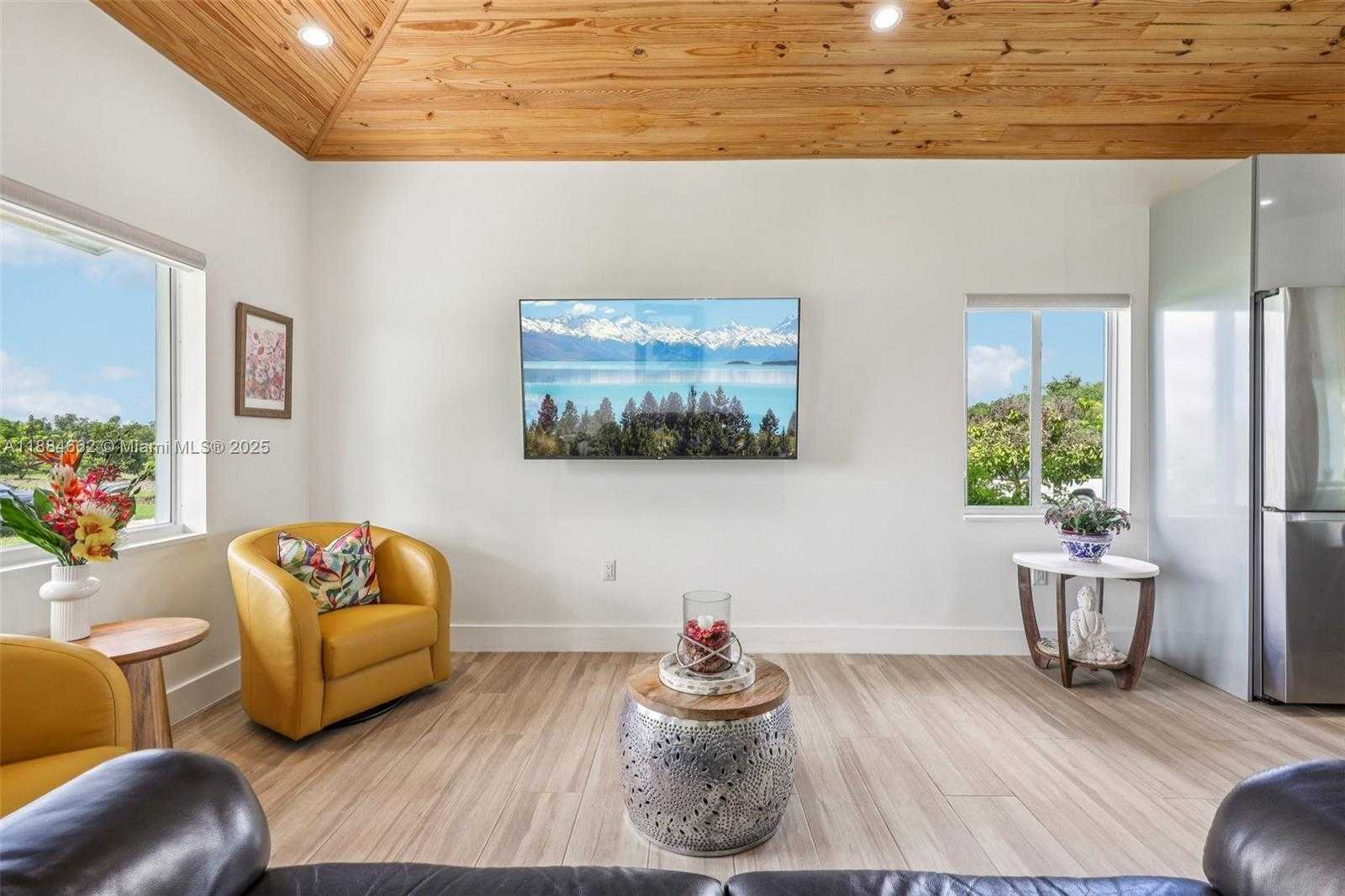 Small Image of 22555 SOUTH WEST 264TH ST, Homestead Number 13