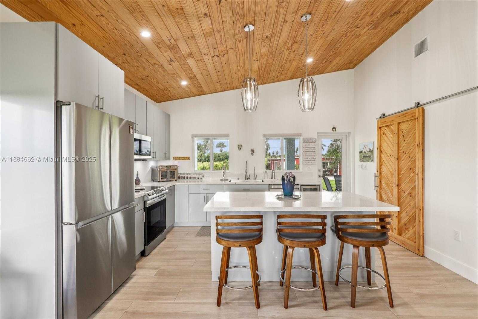 Small Image of 22555 SOUTH WEST 264TH ST, Homestead Number 16