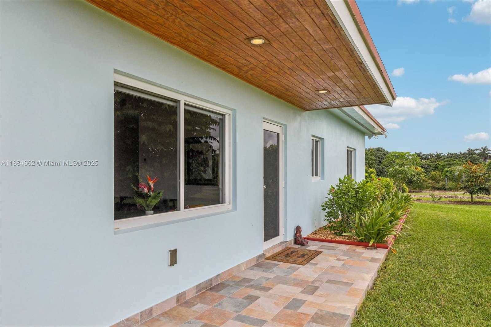 Small Image of 22555 SOUTH WEST 264TH ST, Homestead Number 4