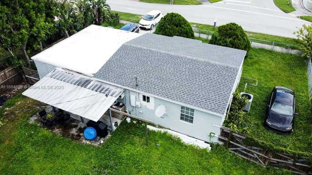 Small Image of 18040 NORTH WEST 2ND CT, Miami Gardens Number 24