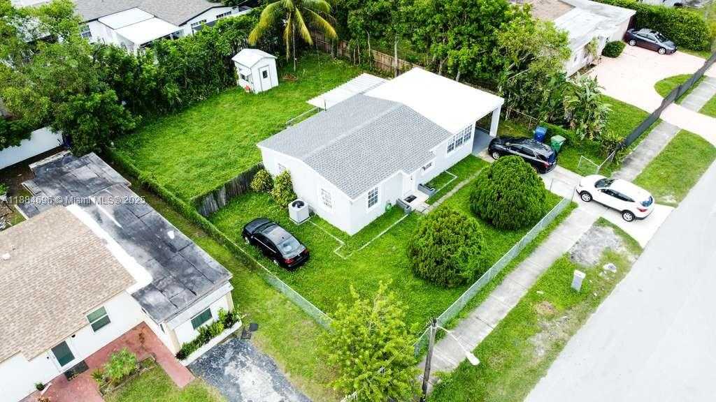 Small Image of 18040 NORTH WEST 2ND CT, Miami Gardens Number 34