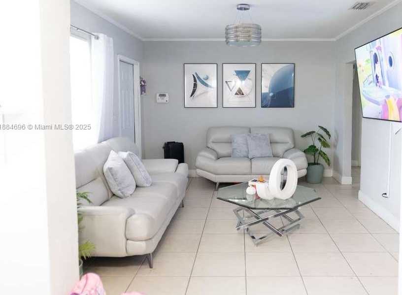 Small Image of 18040 NORTH WEST 2ND CT, Miami Gardens Number 6