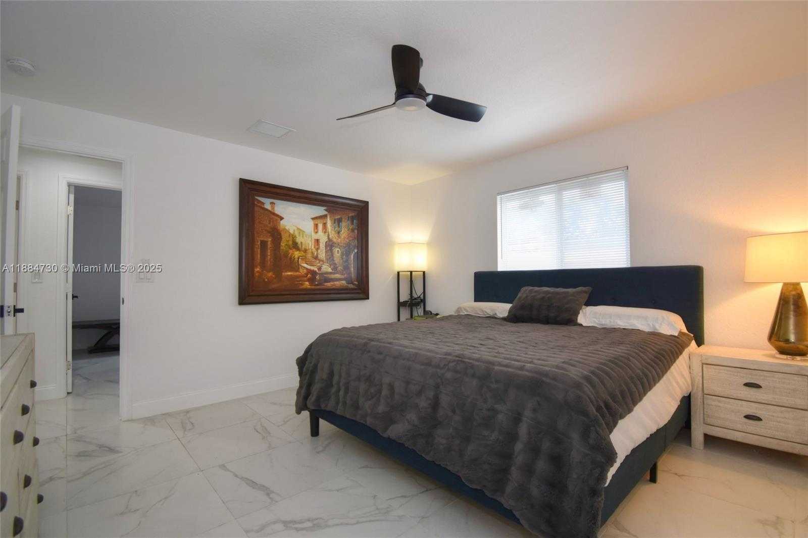 Small Image of 830 NORTH WEST 19TH TER, Fort Lauderdale Number 13