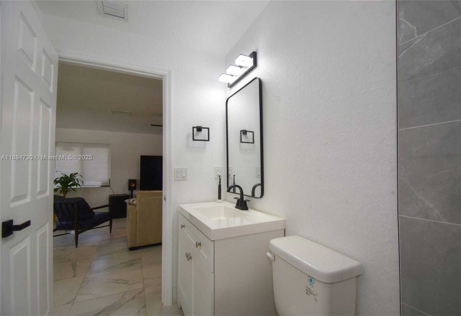 Small Image of 830 NORTH WEST 19TH TER, Fort Lauderdale Number 26