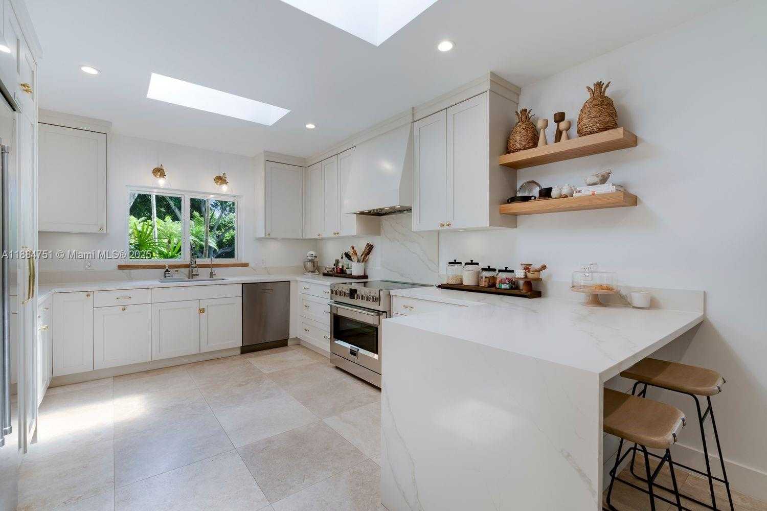 Small Image of 6140 SOUTH WEST 121ST ST, Pinecrest Number 21