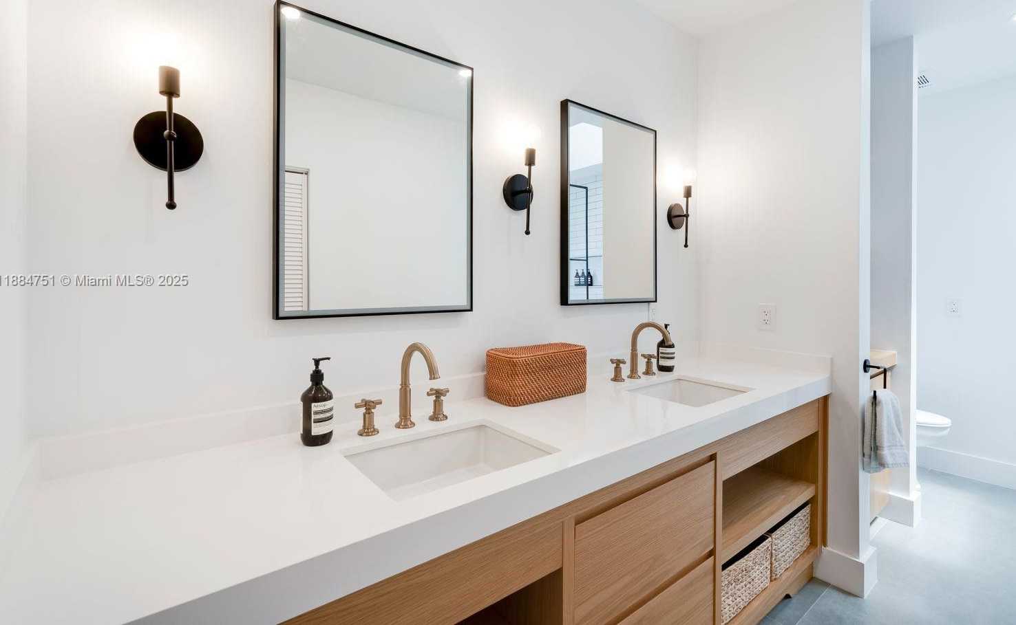 Small Image of 6140 SOUTH WEST 121ST ST, Pinecrest Number 32