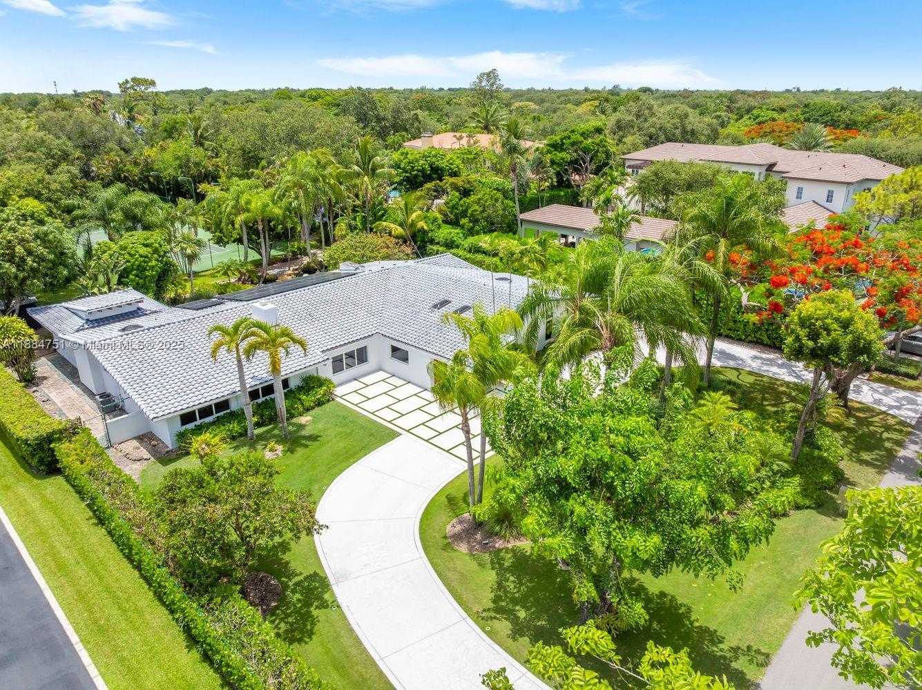 Small Image of 6140 SOUTH WEST 121ST ST, Pinecrest Number 60
