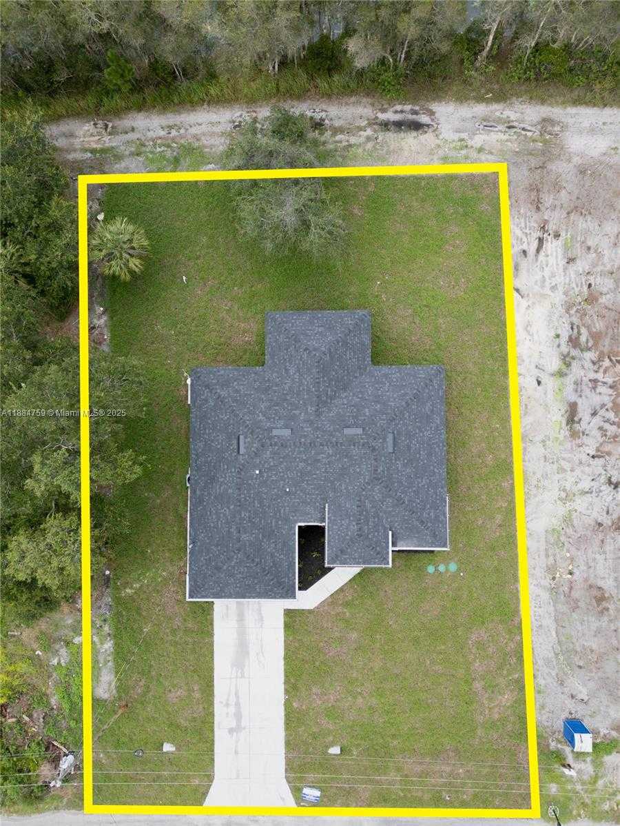 Small Image of 607 PELEE AVE, Lehigh Acres Number 9