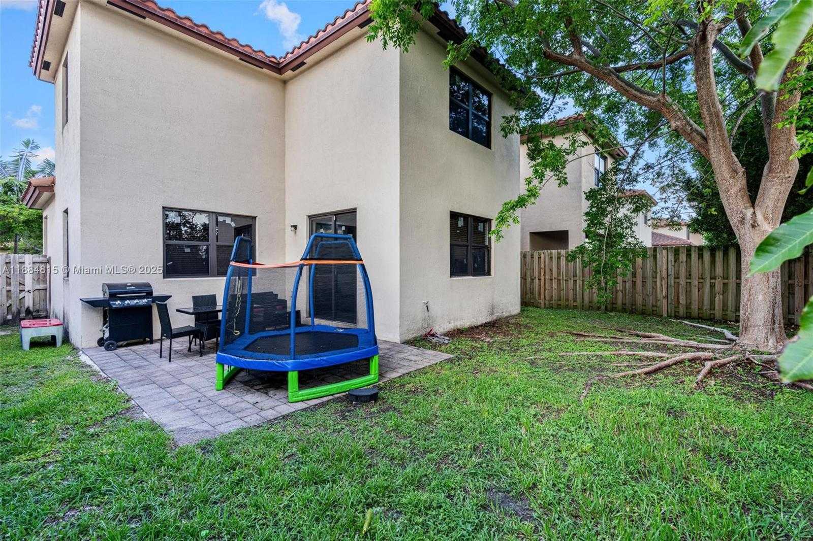 Small Image of 158 NORTH EAST 23RD TER, Homestead Number 29