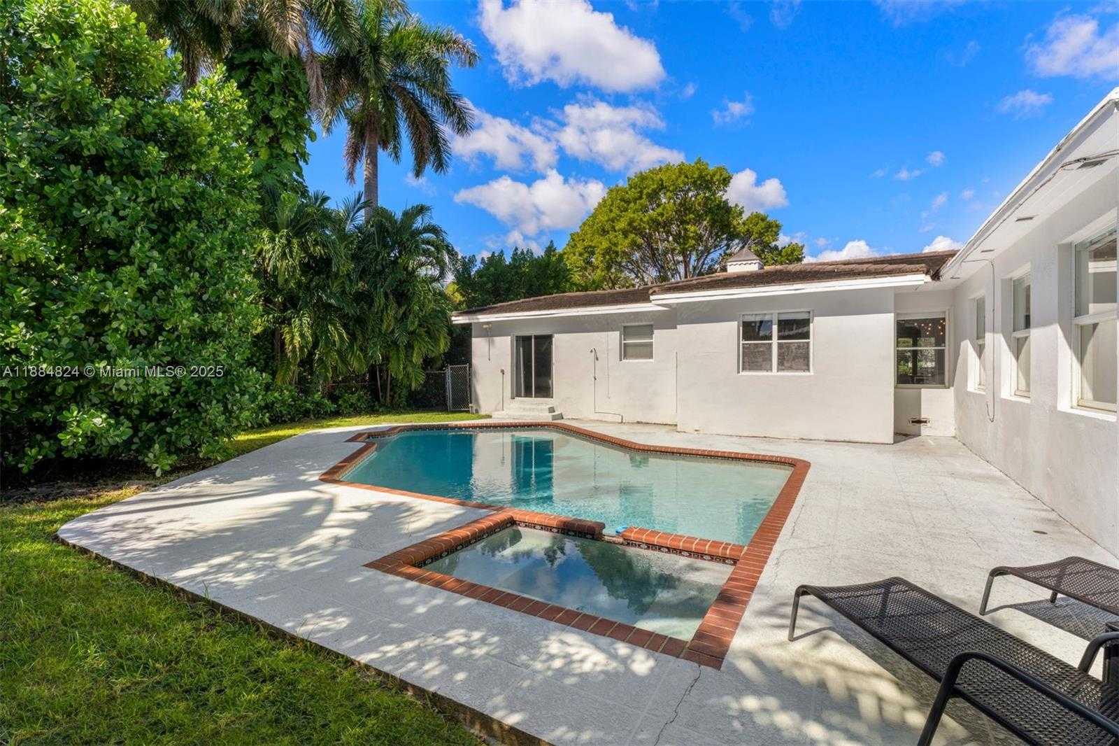 Small Image of 4397 NORTH MICHIGAN AVE, Miami Beach Number 27