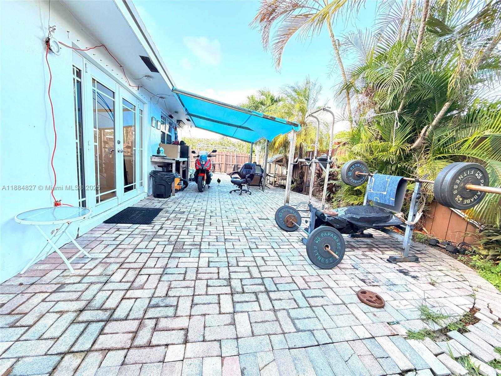 Small Image of 401 SOUTH EAST 5TH ST, Dania Beach Number 9