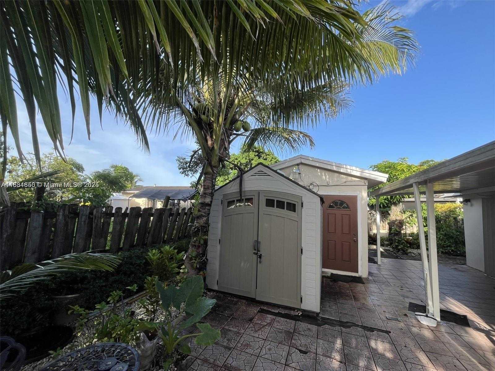 Small Image of 15745 SOUTH WEST 303RD TER, Homestead Number 19