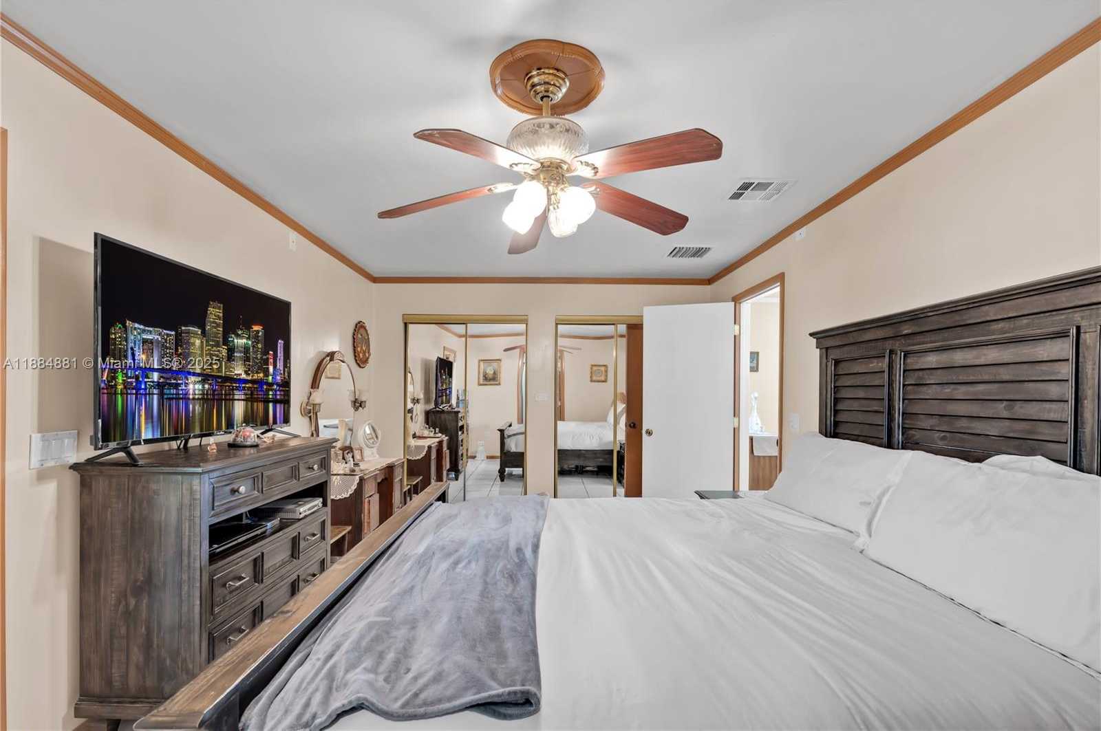 Small Image of 22220 SOUTH WEST 248TH ST, Homestead Number 14