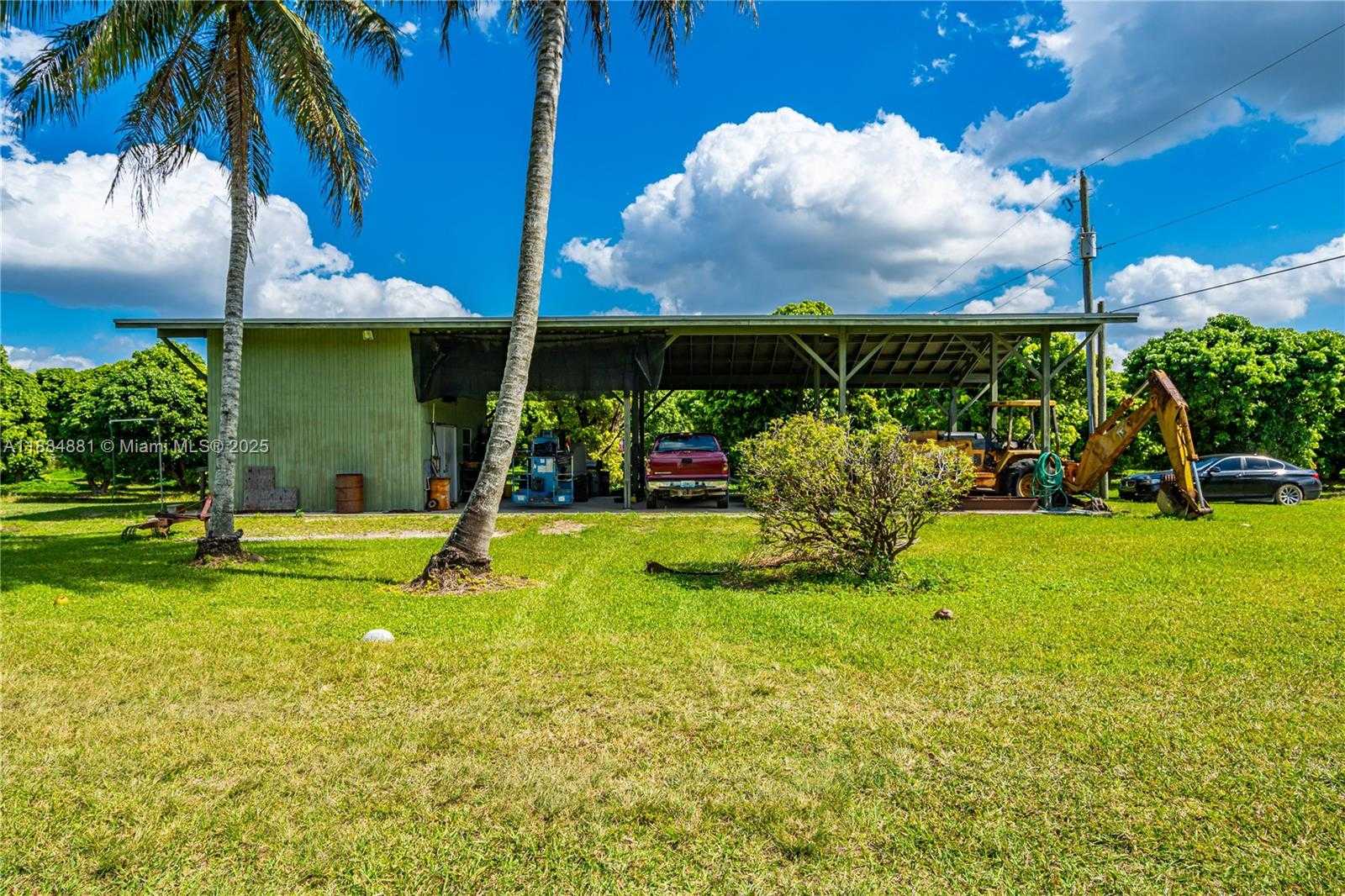 Small Image of 22220 SOUTH WEST 248TH ST, Homestead Number 5