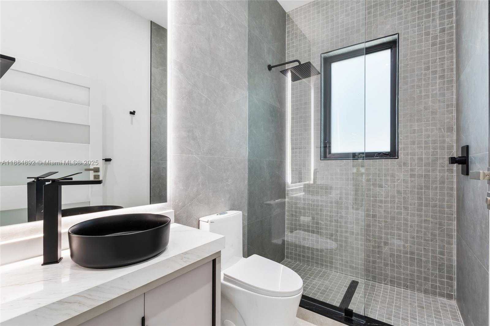 Small Image of 2523 RED ROAD, Coral Gables Number 13