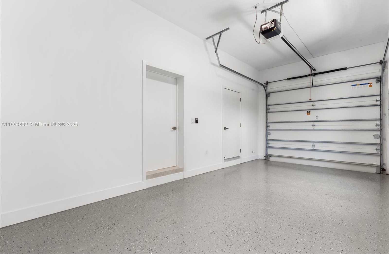 Small Image of 2523 RED ROAD, Coral Gables Number 19