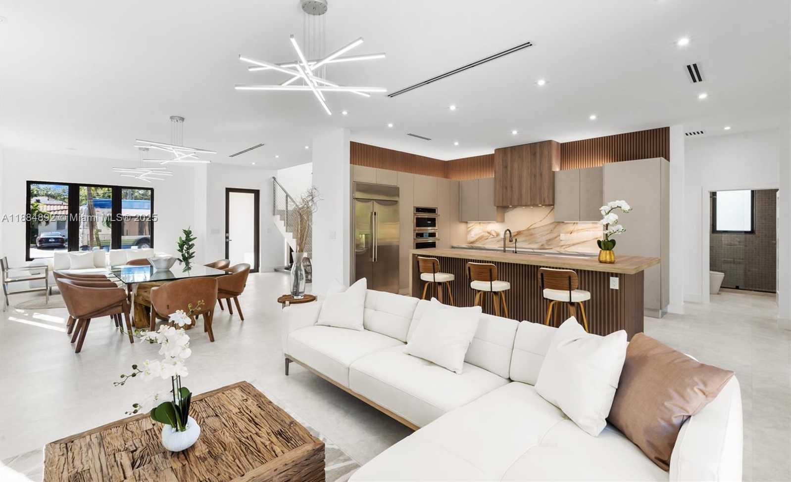 Small Image of 2523 RED ROAD, Coral Gables Number 7