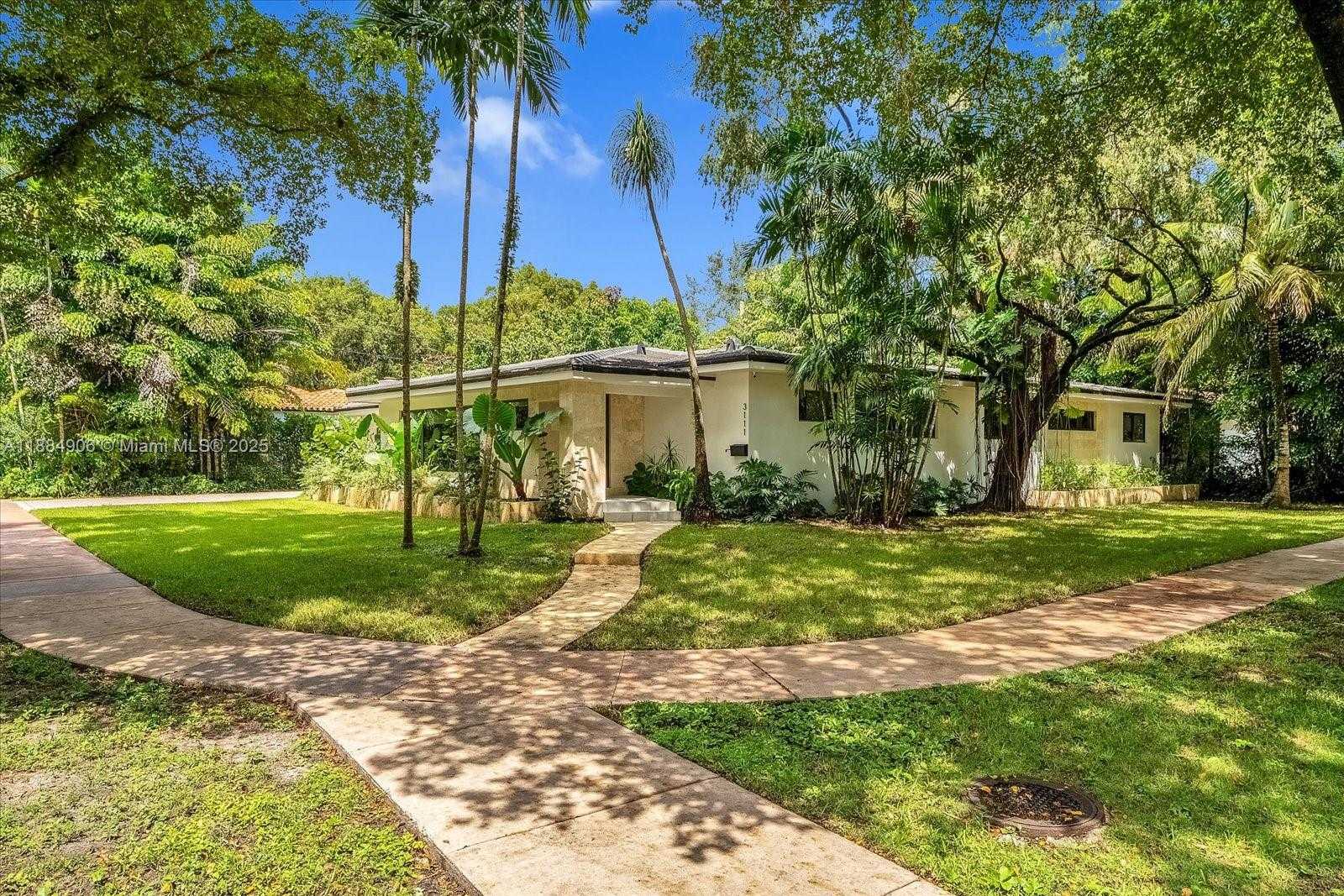 Small Image of 3111 ANDERSON RD, Coral Gables Number 2