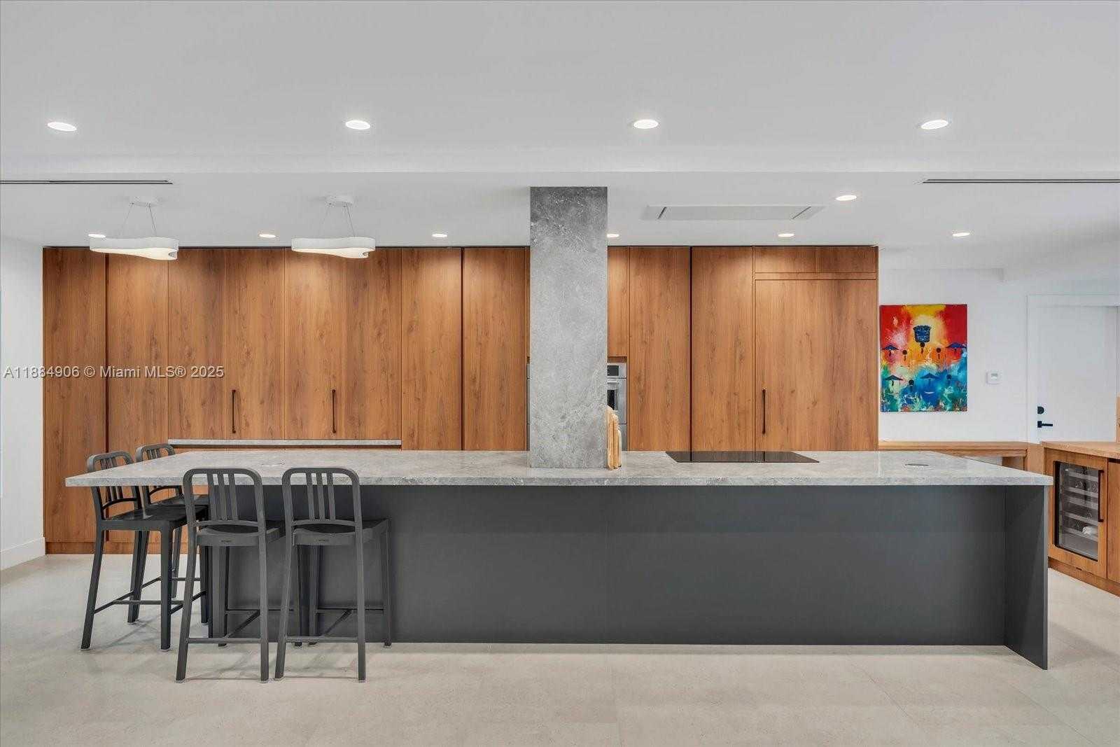 Small Image of 3111 ANDERSON RD, Coral Gables Number 6