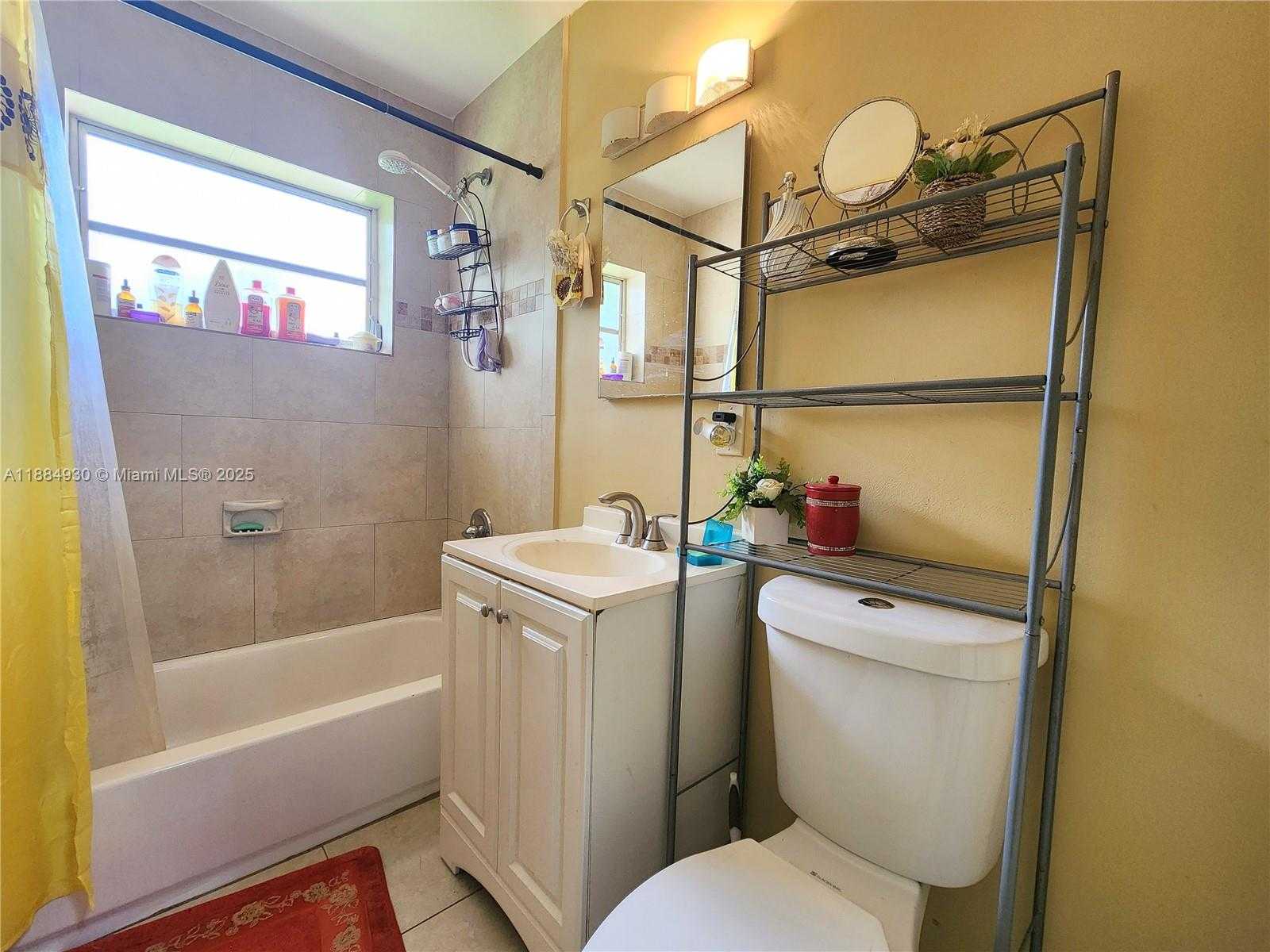Small Image of 3640 NORTH WEST 4TH ST, Lauderhill Number 22