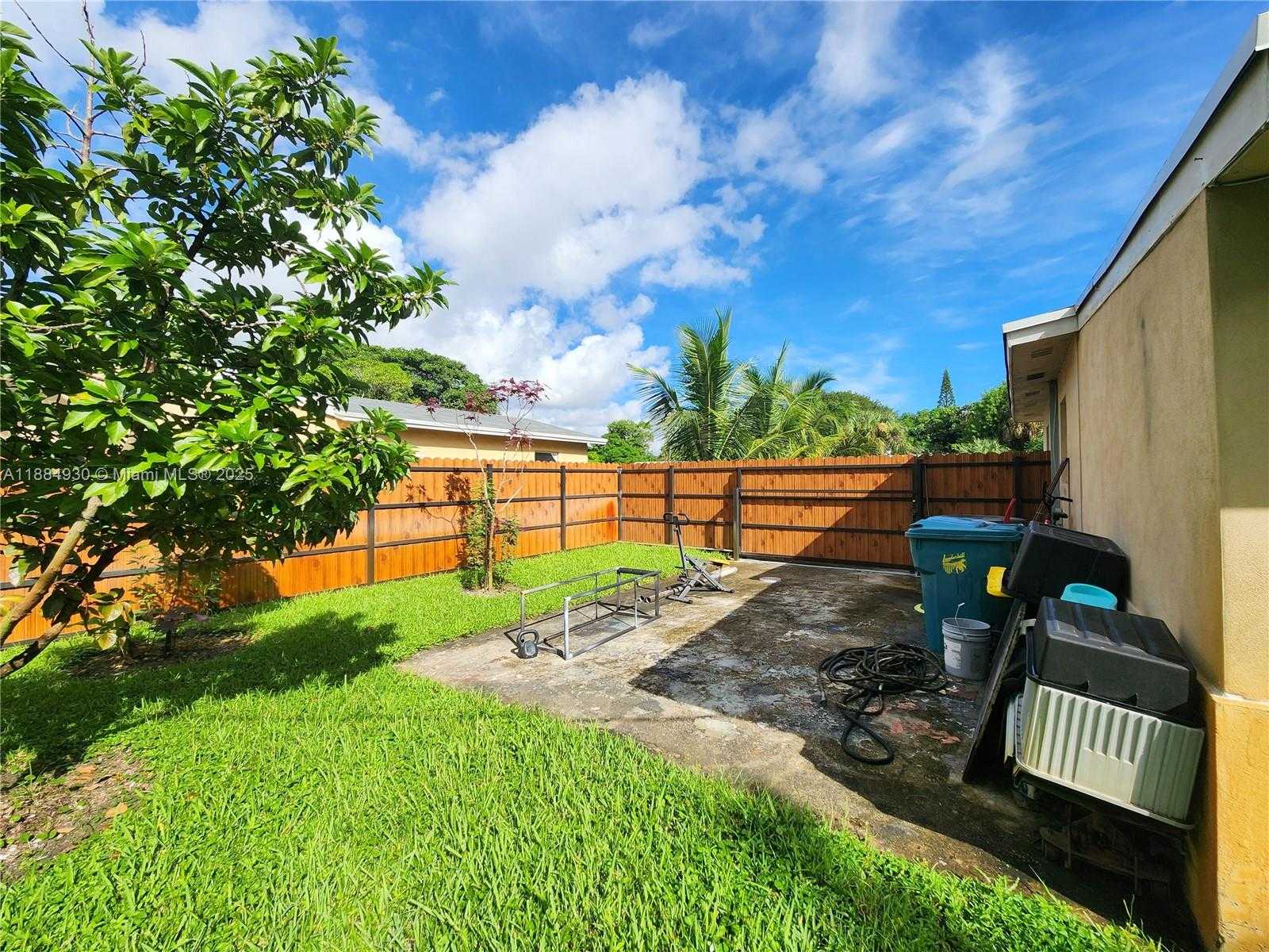 Small Image of 3640 NORTH WEST 4TH ST, Lauderhill Number 31