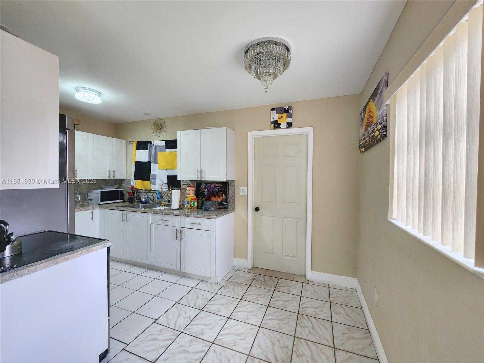 Small Image of 3640 NORTH WEST 4TH ST, Lauderhill Number 8
