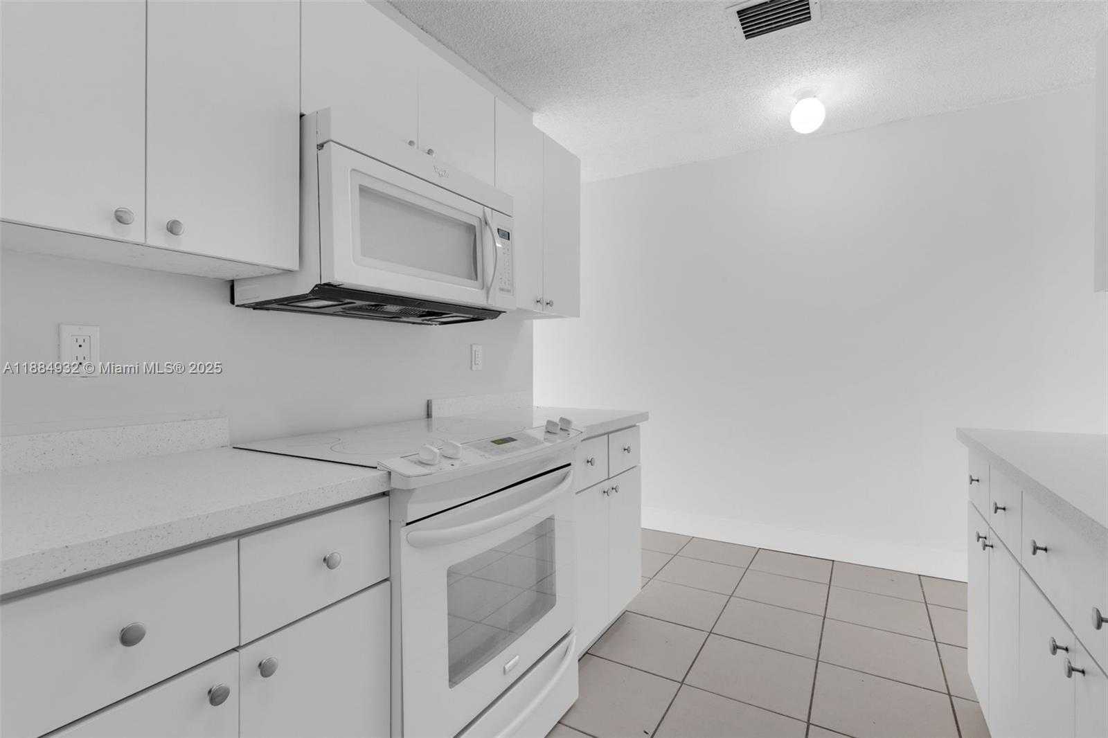 Small Image of 25860 SOUTH WEST 127TH PL, Homestead Number 11