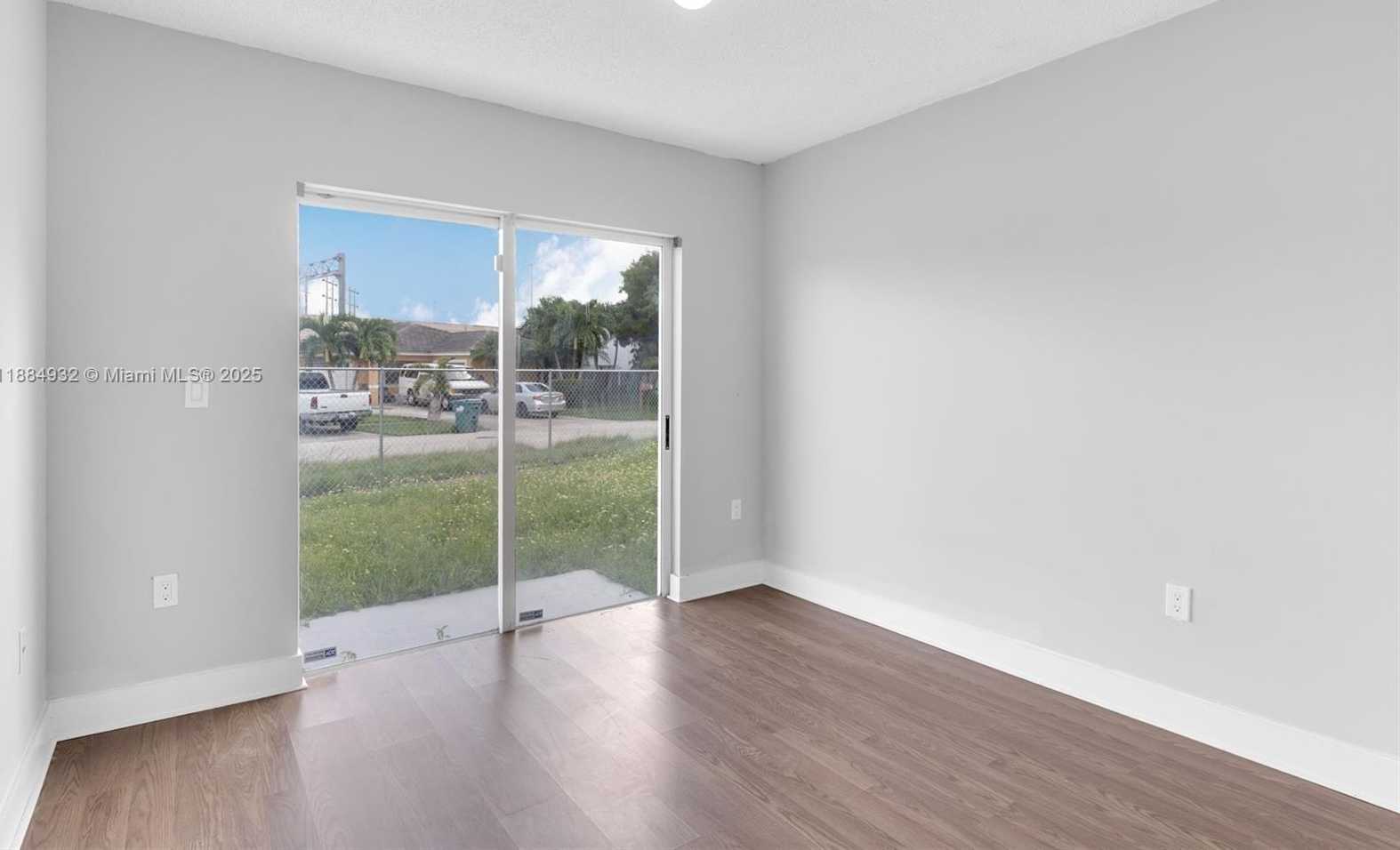 Small Image of 25860 SOUTH WEST 127TH PL, Homestead Number 16