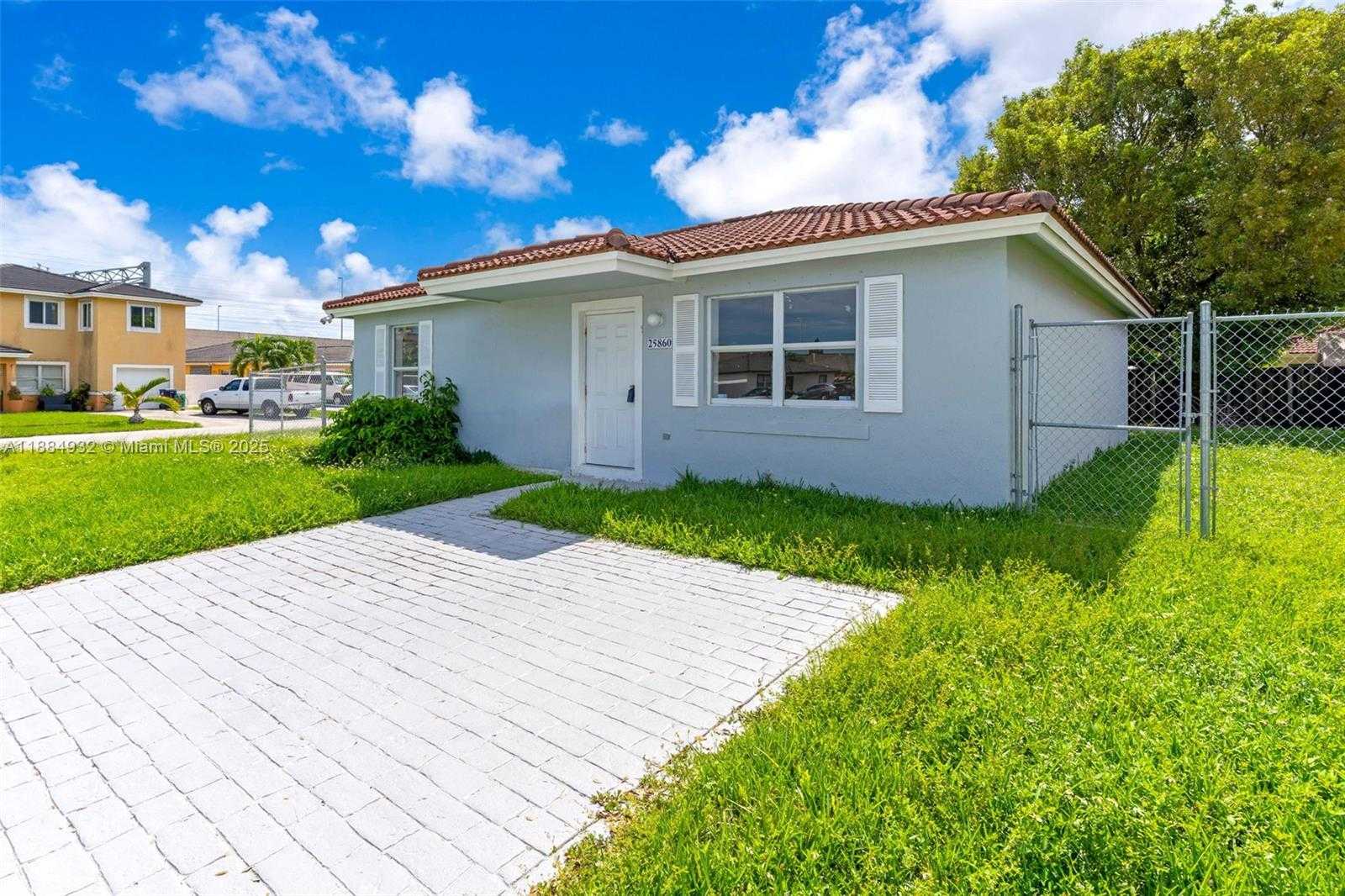 Small Image of 25860 SOUTH WEST 127TH PL, Homestead Number 2