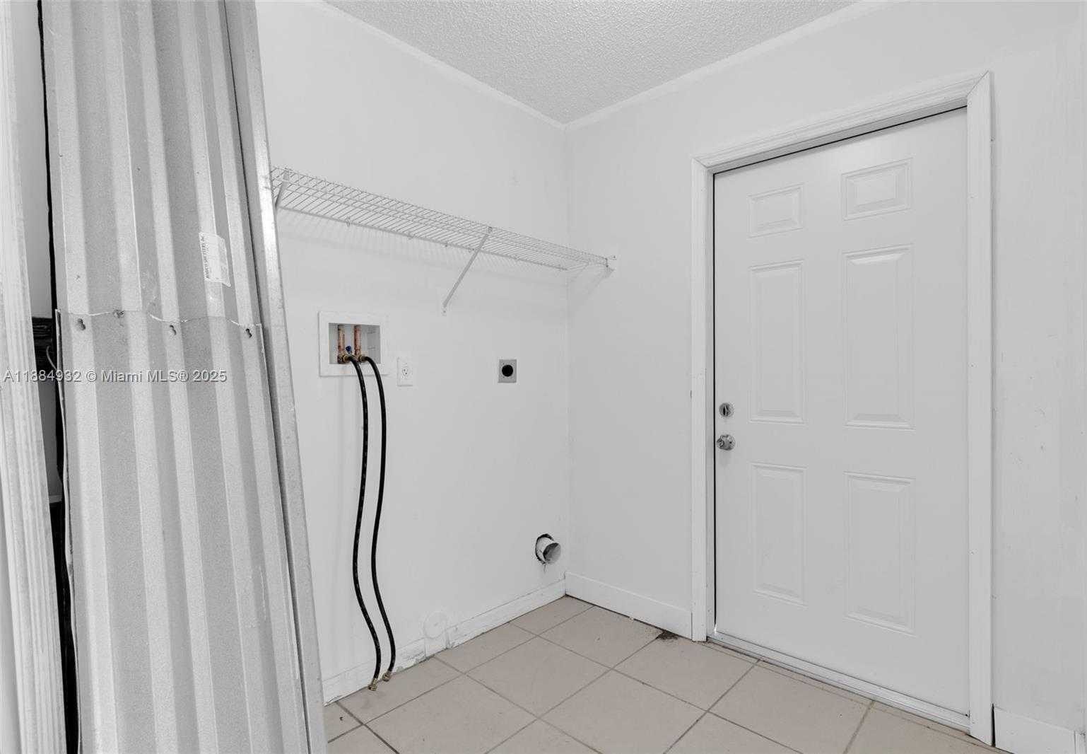 Small Image of 25860 SOUTH WEST 127TH PL, Homestead Number 23