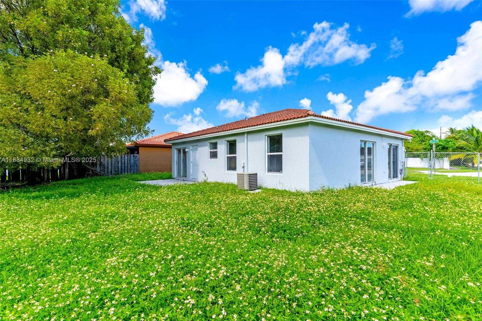 Small Image of 25860 SOUTH WEST 127TH PL, Homestead Number 28
