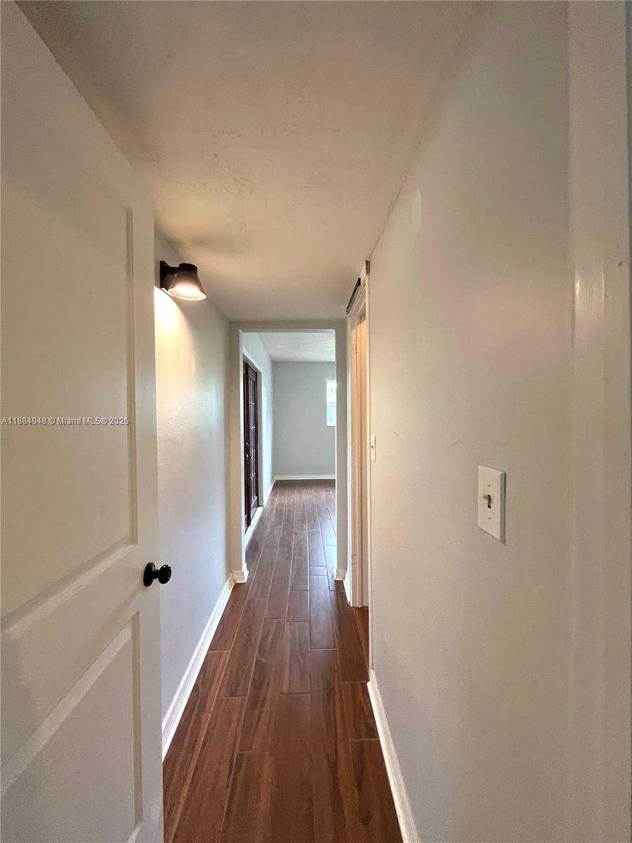 Small Image of 5231 SOUTH WEST 89TH AVE, Cooper City Number 16