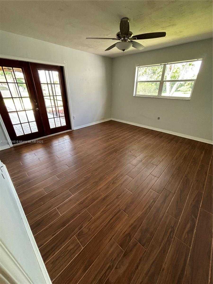 Small Image of 5231 SOUTH WEST 89TH AVE, Cooper City Number 17