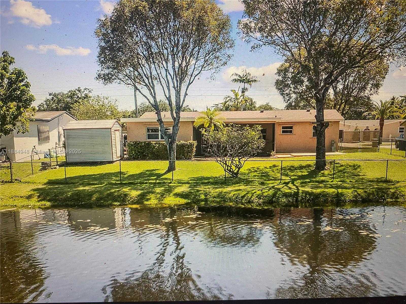 Small Image of 5231 SOUTH WEST 89TH AVE, Cooper City Number 27