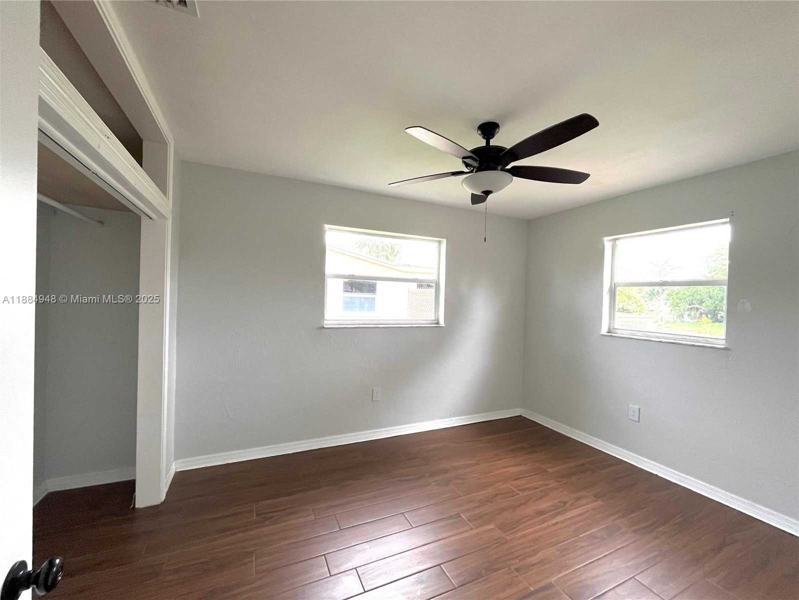Small Image of 5231 SOUTH WEST 89TH AVE, Cooper City Number 32