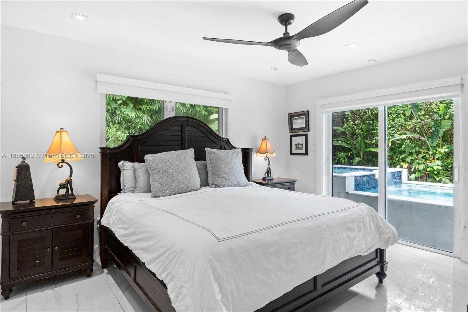 Small Image of 1218 ASTURIA AVE, Coral Gables Number 13