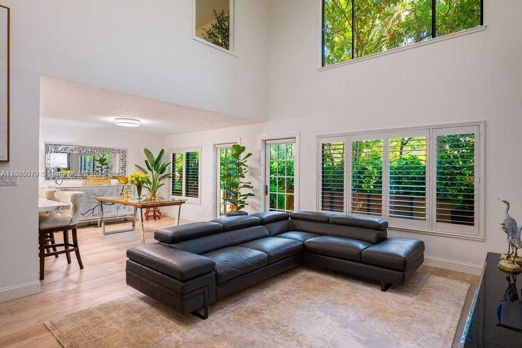 Small Image of 128 WOODMILL RD, Other City - In The State Of Florida Number 12
