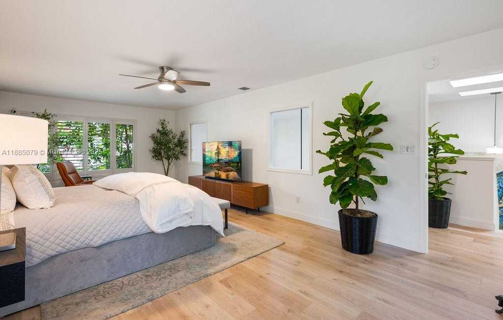 Small Image of 128 WOODMILL RD, Other City - In The State Of Florida Number 29