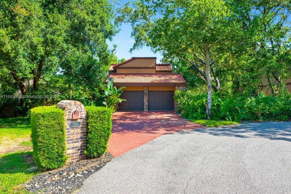 Small Image of 128 WOODMILL RD, Other City - In The State Of Florida Number 3
