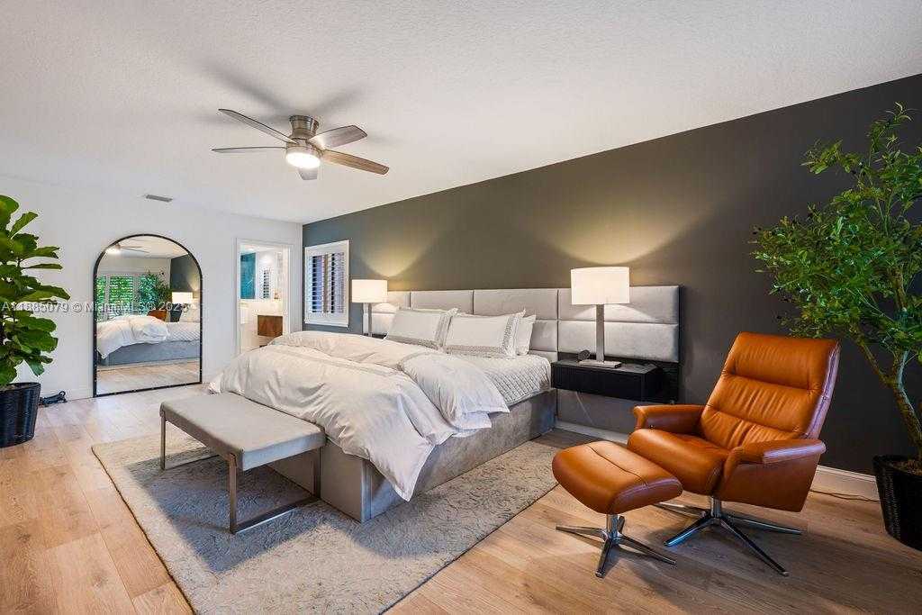 Small Image of 128 WOODMILL RD, Other City - In The State Of Florida Number 30
